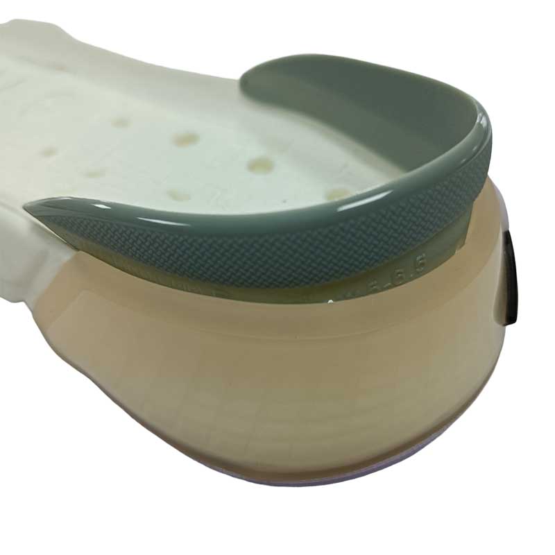 Back trim dark green