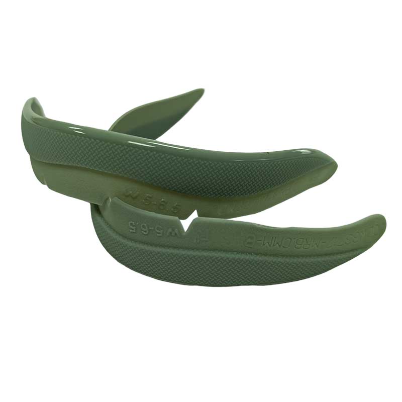 Back trim dark green